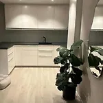 Stor Og Moderne Ved Rastolen Bybanestopp Apartamento Bergen